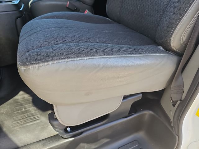 Used 2024 GMC Savana 2500 w/ Driver Convenience Package image 16