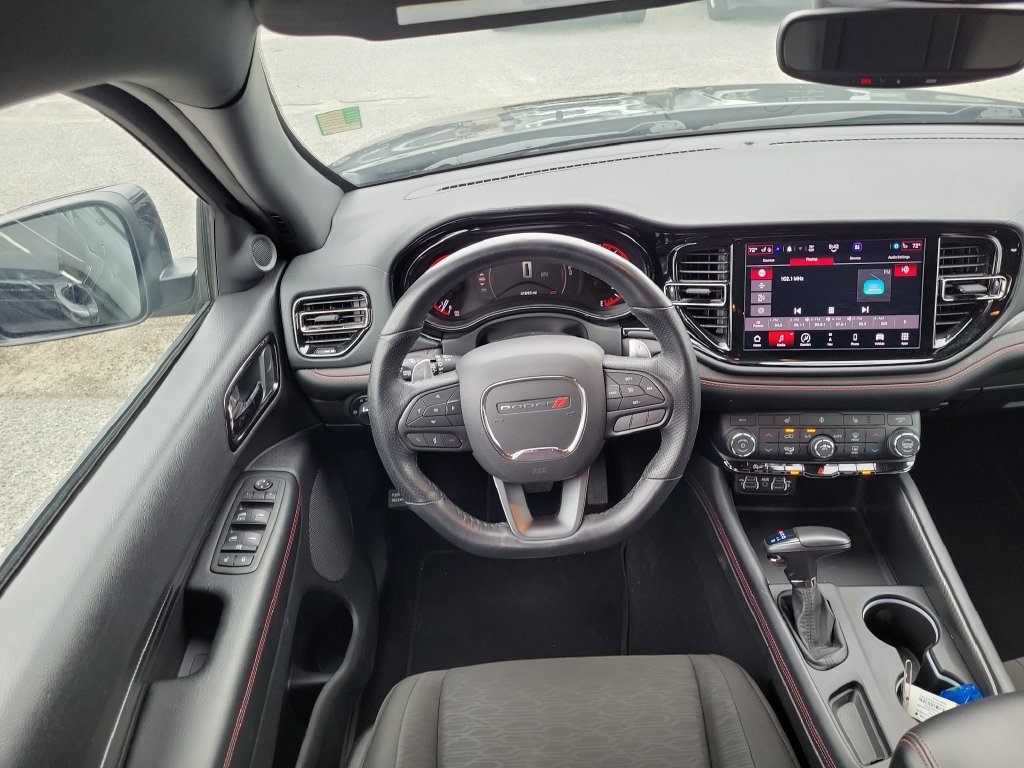 Used 2025 Dodge Durango GT AWD/4WD image 13