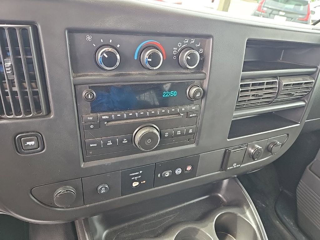 Used 2017 Chevrolet Express 3500 LT w/ LT Preferred Equipment Group image 20