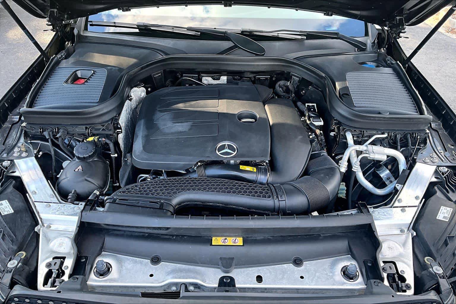 Used 2022 Mercedes-Benz GLC 300 4MATIC image 30