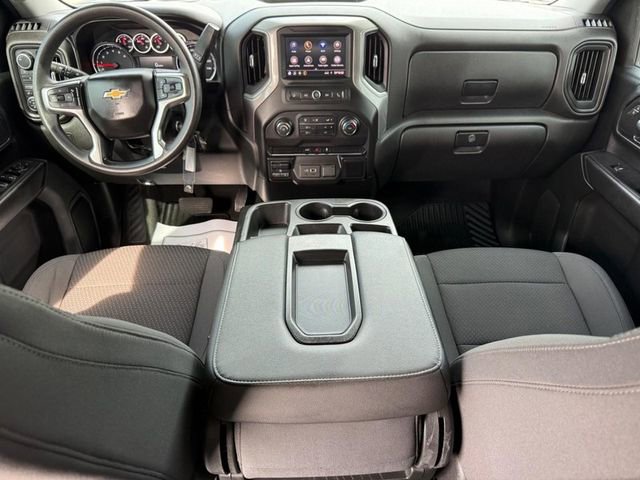 Used 2021 Chevrolet Silverado 2500 Custom w/ Custom Value Package image 11
