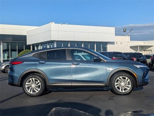 Used 2026 Buick Envista Preferred w/ Convenience I Package FWD image 3