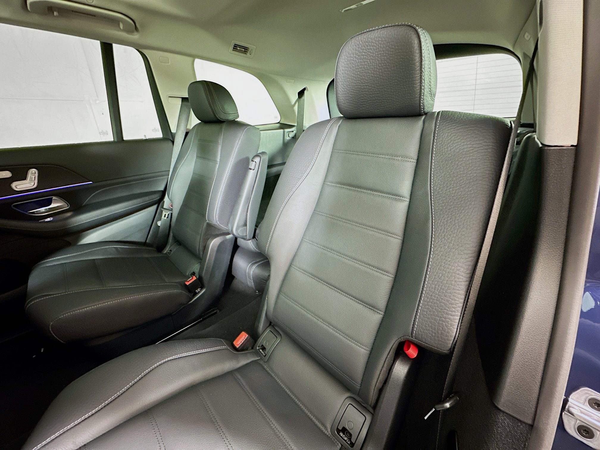 New 2026 Mercedes-Benz GLS 450 4MATIC image 25