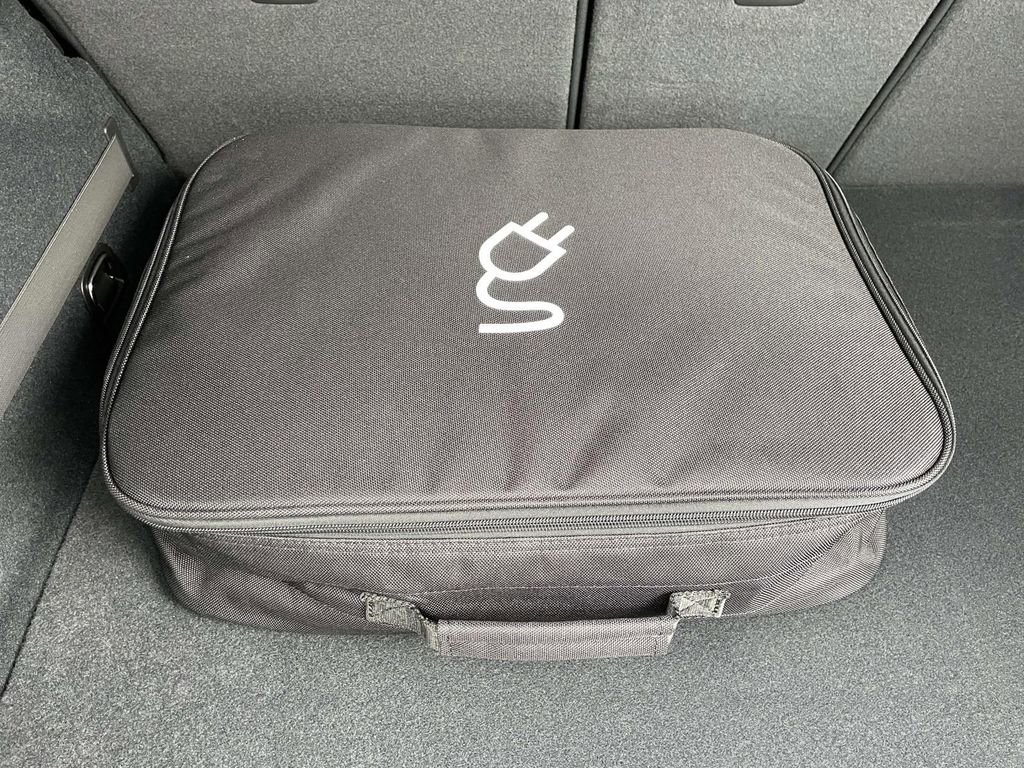 Used 2024 Porsche Macan 4 Electric image 21