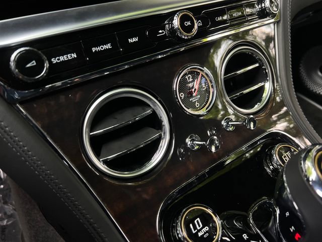 Used 2020 Bentley Continental GT image 22