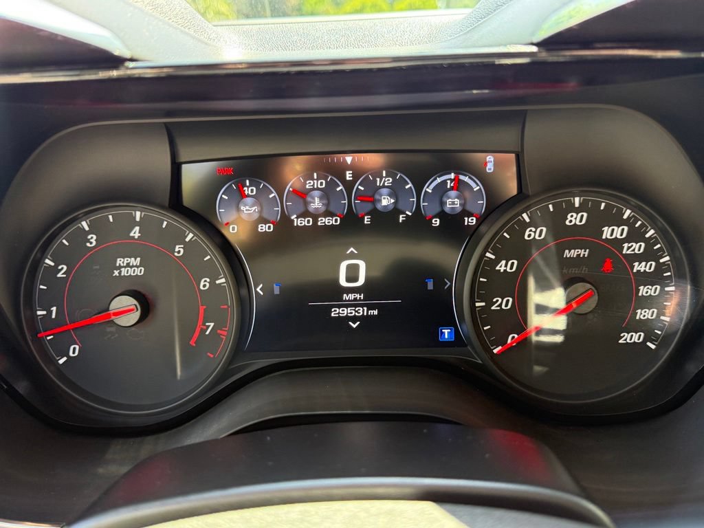 Used 2021 Chevrolet Camaro SS RWD image 29
