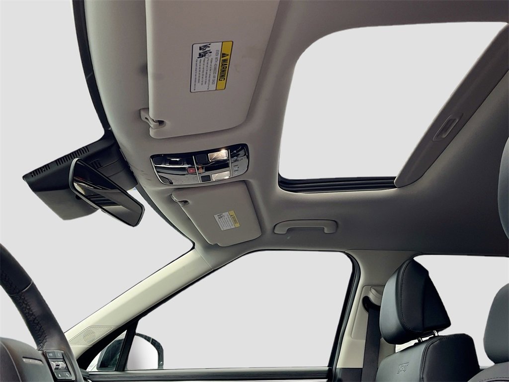 Used 2025 Hyundai Santa Fe XRT image 21