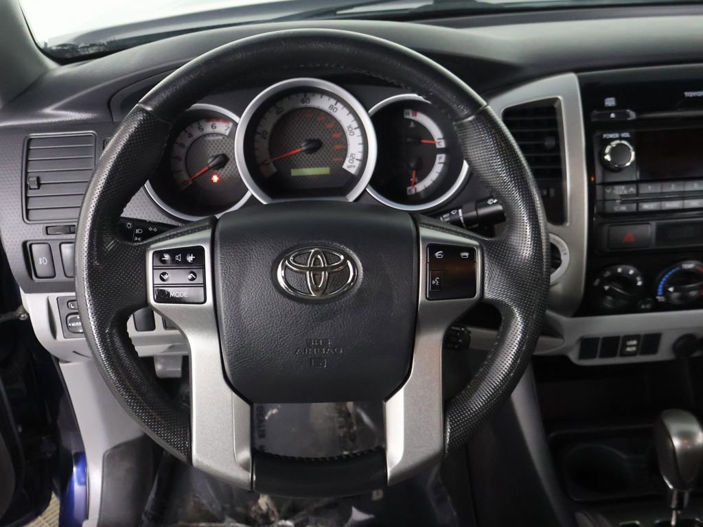 Used 2012 Toyota Tacoma 4x4 Access Cab V6 w/ SR5 Pkg image 26