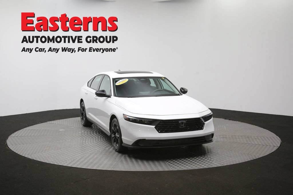 Used 2025 Honda Accord SE image 51