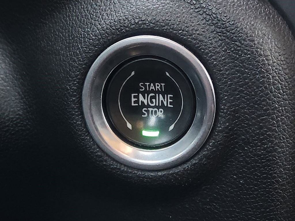 Used 2021 Chevrolet Silverado 1500 RST image 21