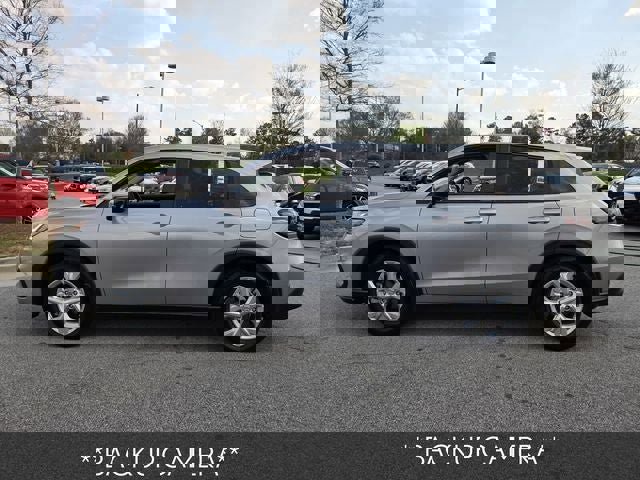 Used 2025 Honda HR-V LX image 3