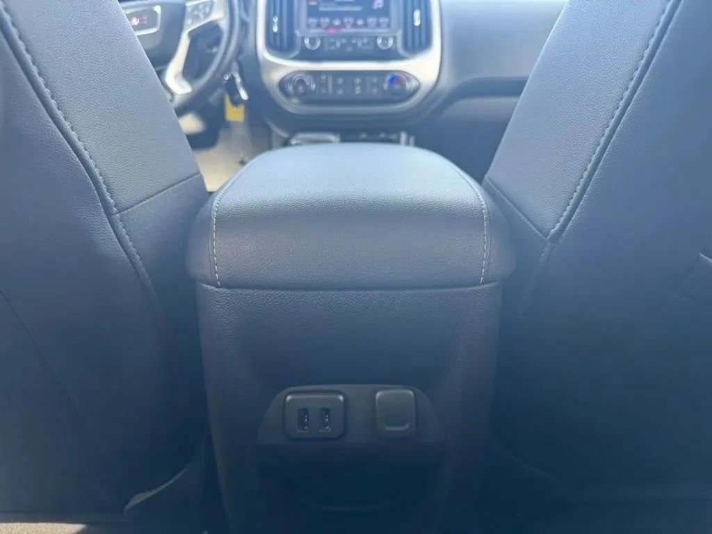 Used 2016 GMC Canyon SLT image 19