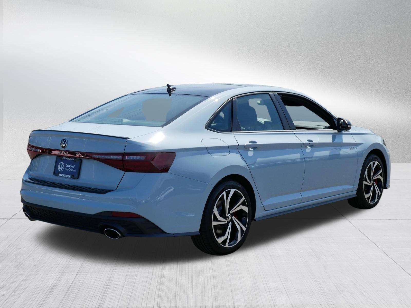 Used 2025 Volkswagen Jetta GLI Autobahn FWD image 7