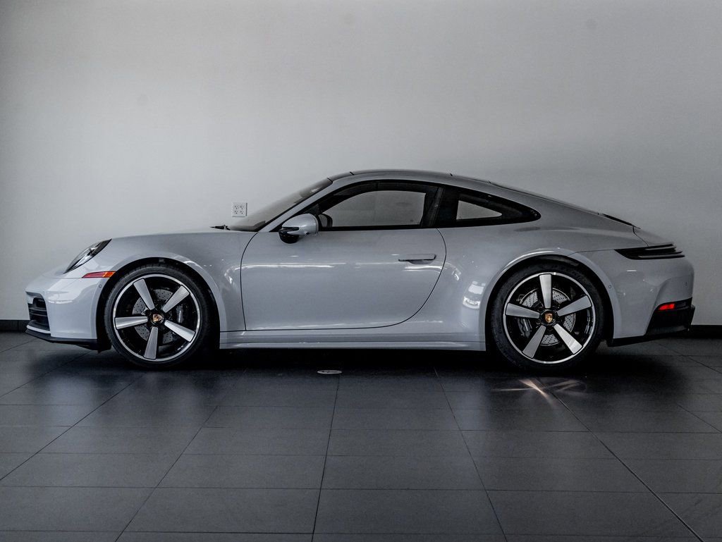 Certified 2025 Porsche 911 Carrera image 2