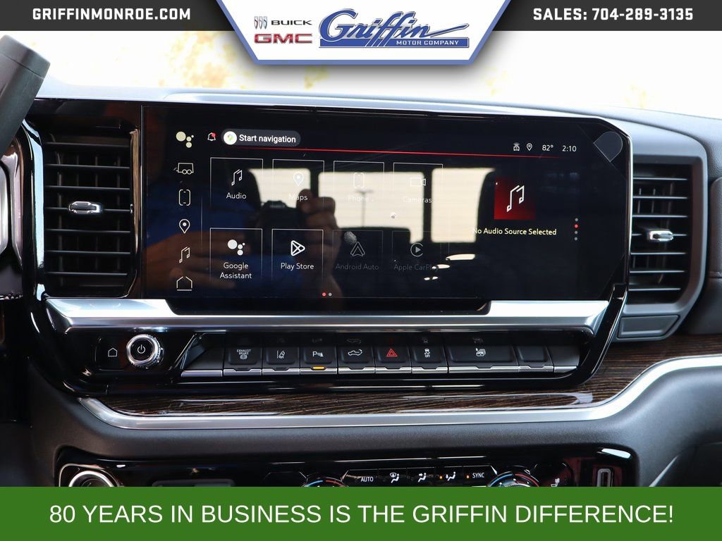 New 2026 GMC Sierra 3500 SLE w/ SLE Value Package AWD/4WD image 16