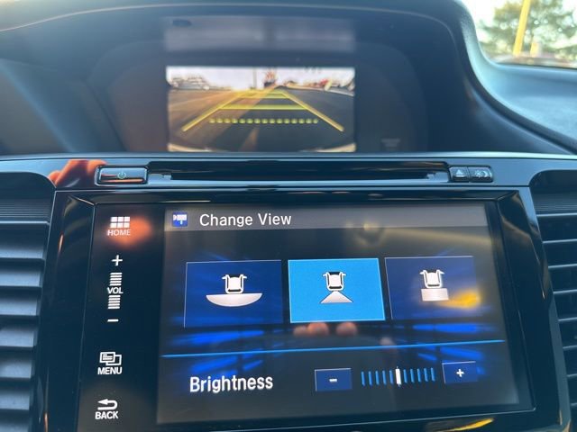 Used 2017 Honda Accord EX-L image 19