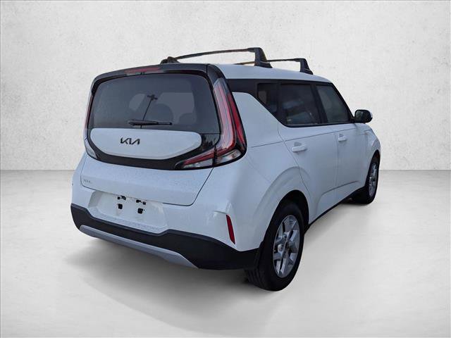 Used 2024 Kia Soul LX w/ Option Group 015 image 5