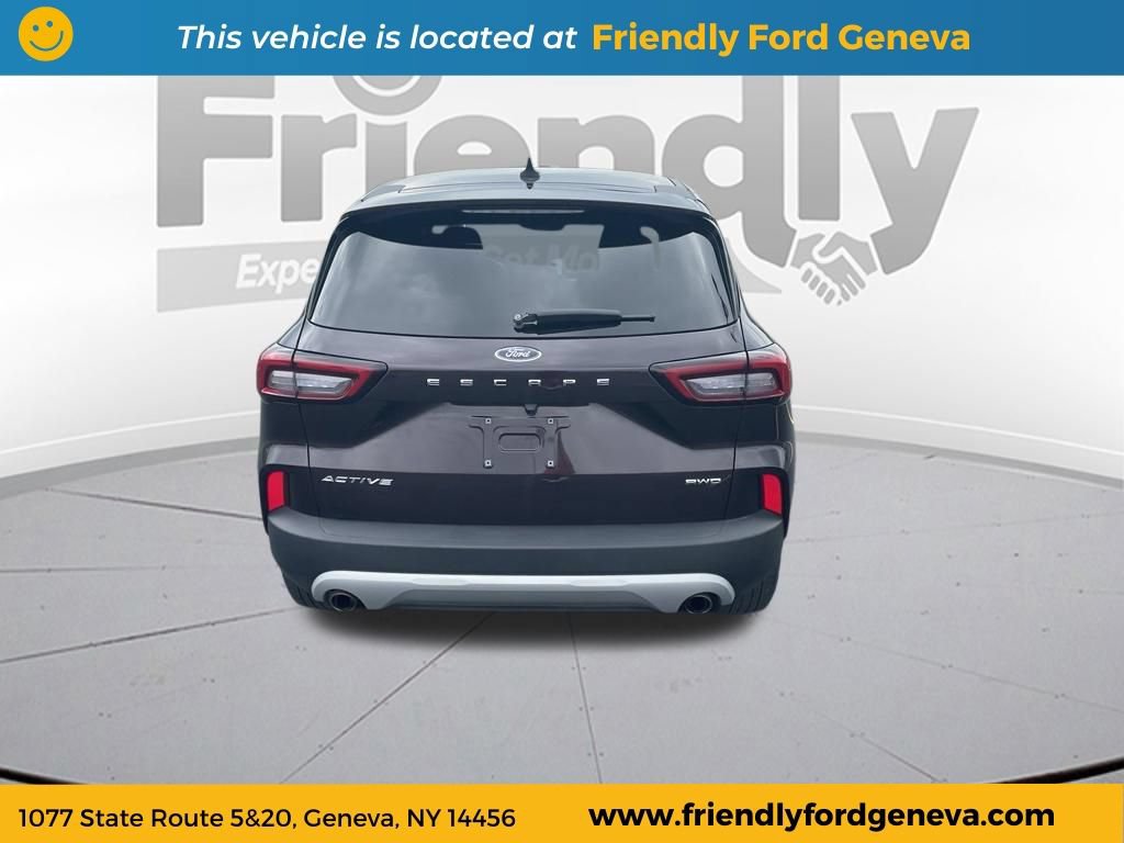Used 2023 Ford Escape Active AWD/4WD image 6