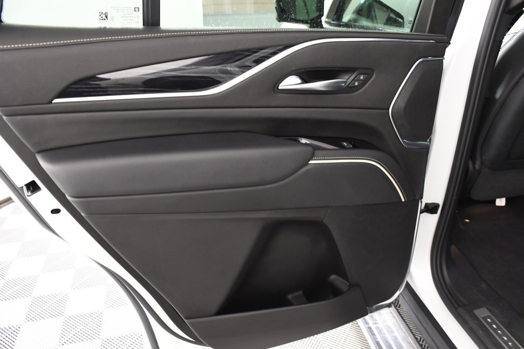 Used 2023 Cadillac Escalade Sport w/ LPO, ONYX Package image 24