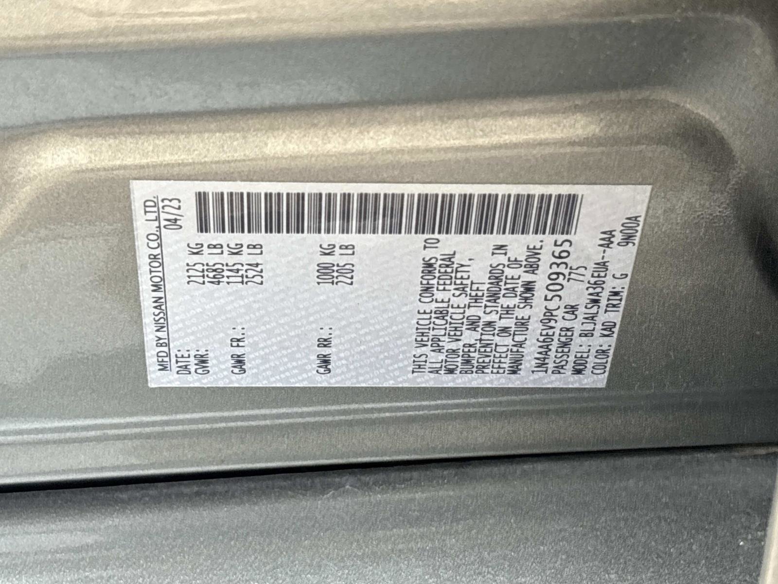 Used 2023 Nissan Maxima SR w/ Sport Mat Group FWD image 35