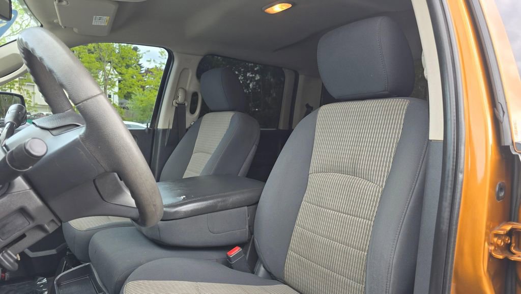 Used 2012 RAM 1500 Express w/ ST Popular Equipment Group AWD/4WD image 24