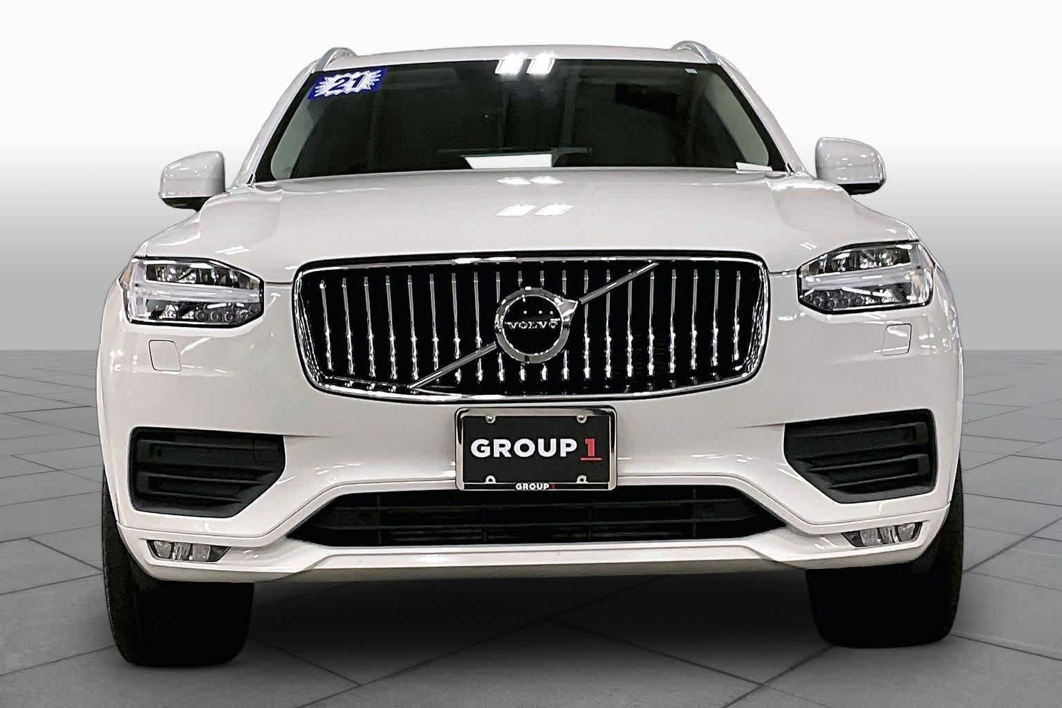Used 2021 Volvo XC90 T6 Momentum w/ Climate Package AWD/4WD image 4