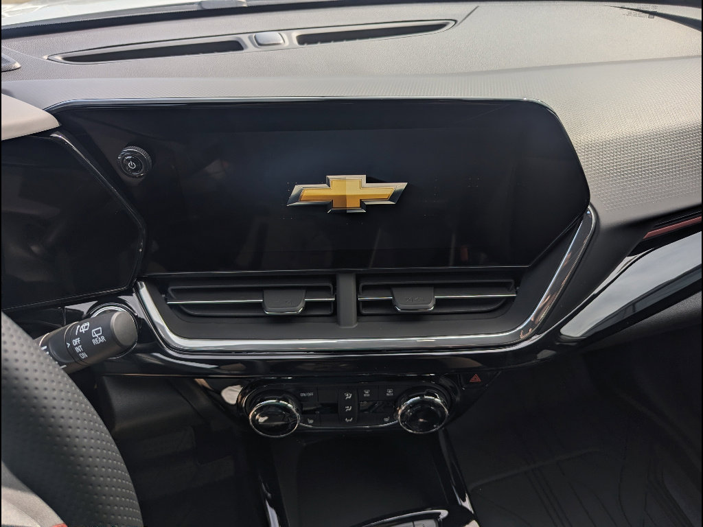 New 2026 Chevrolet Trax RS FWD image 22