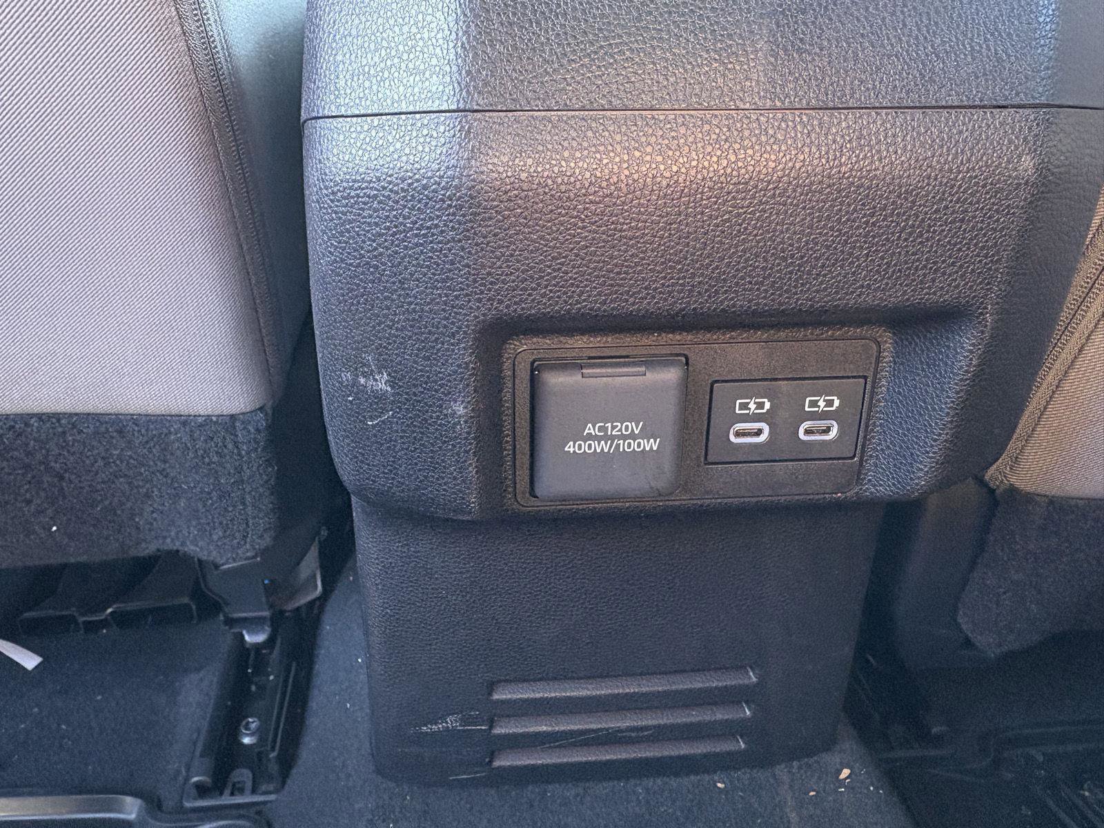 Used 2025 Toyota Tacoma TRD Sport w/ TRD Sport Upgrade Package image 25