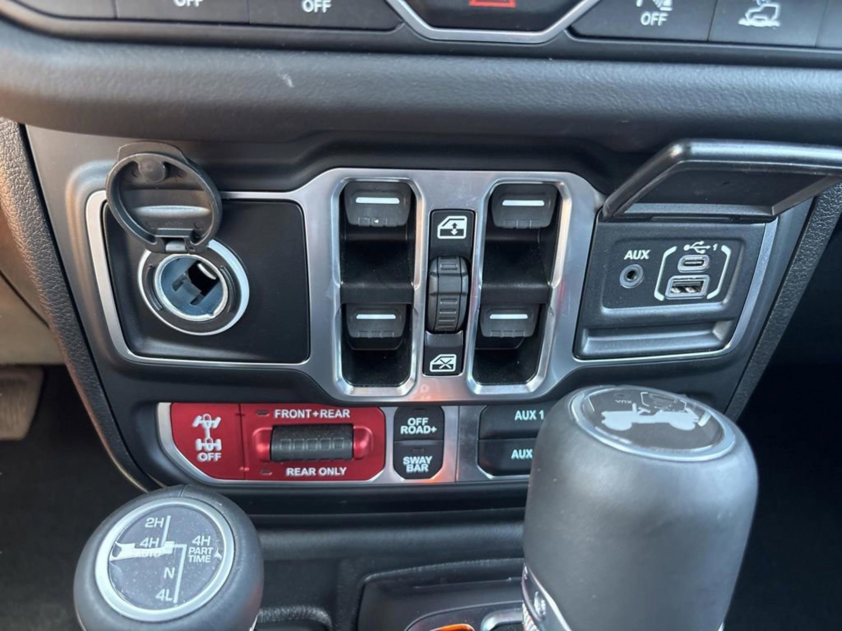 Used 2024 Jeep Wrangler Unlimited Rubicon image 20