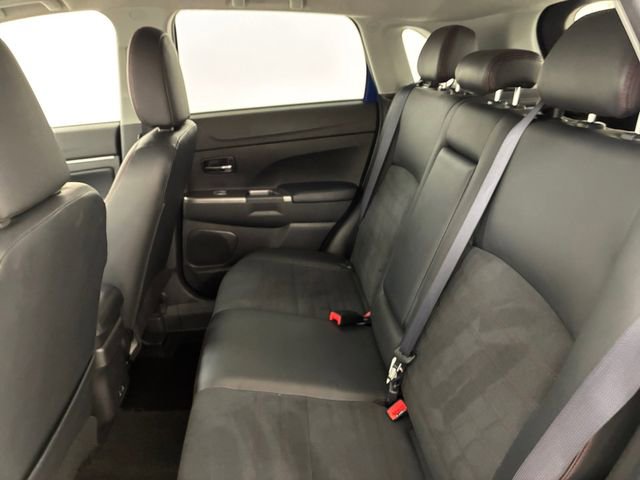 Used 2024 Mitsubishi Outlander Sport SE image 18