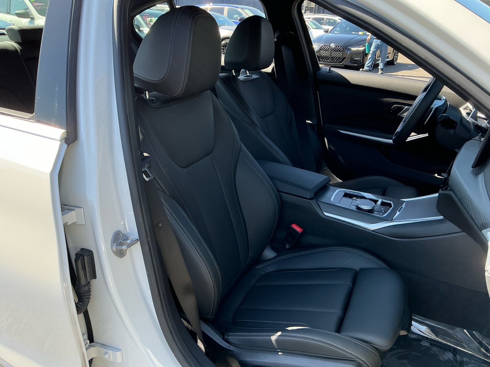 Used 2025 BMW 330i Sedan RWD image 21