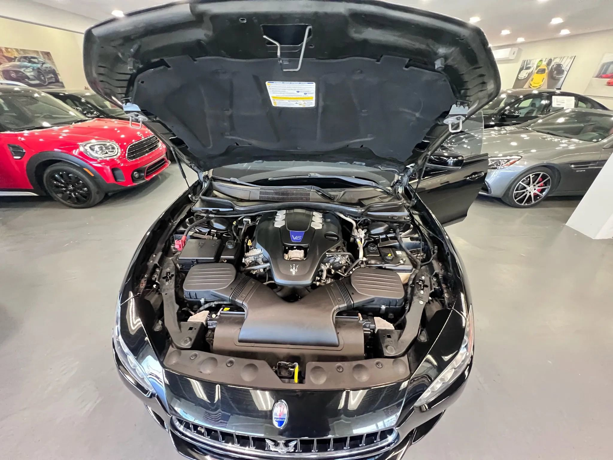 Used 2016 Maserati Ghibli S Q4 AWD/4WD image 35