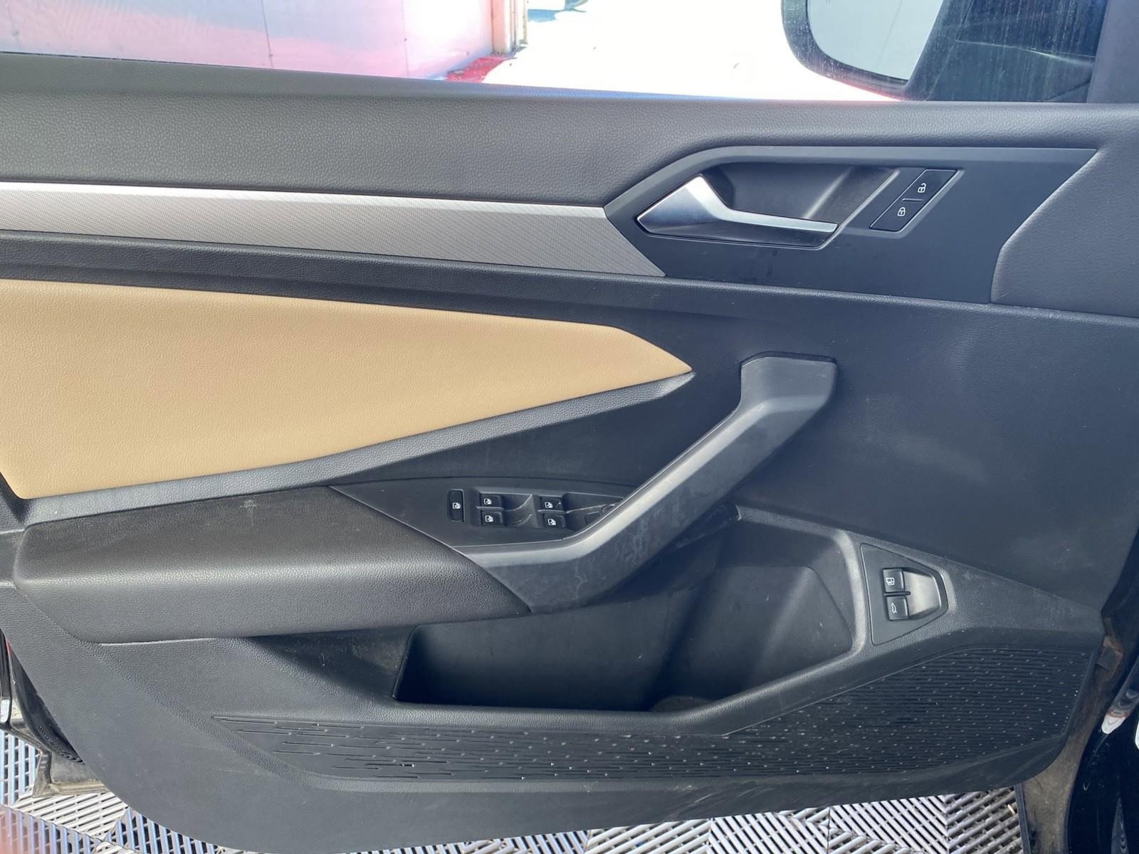 Used 2020 Volkswagen Jetta FWD image 17