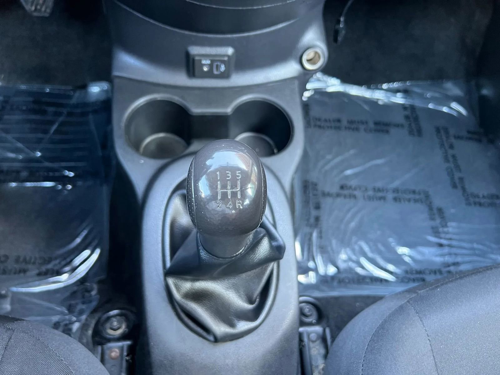 Used 2019 Nissan Versa S FWD image 15