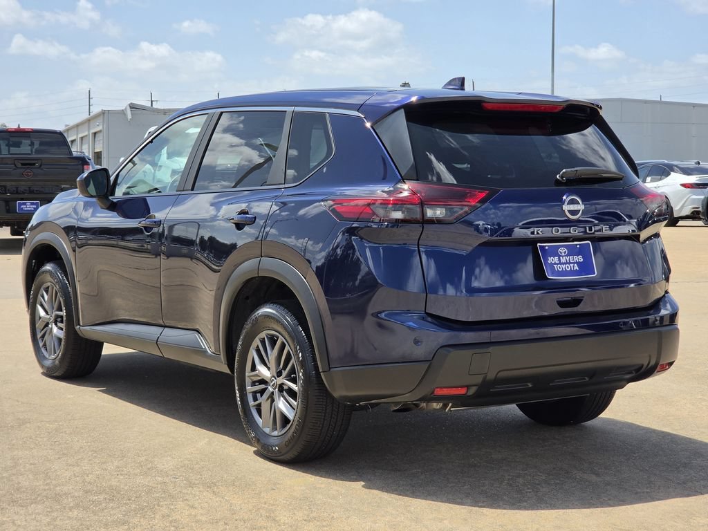 Used 2026 Nissan Rogue SV FWD image 7
