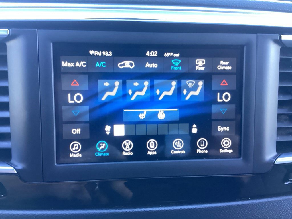 Used 2019 Chrysler Pacifica Touring-L w/ S Appearance Package FWD image 23