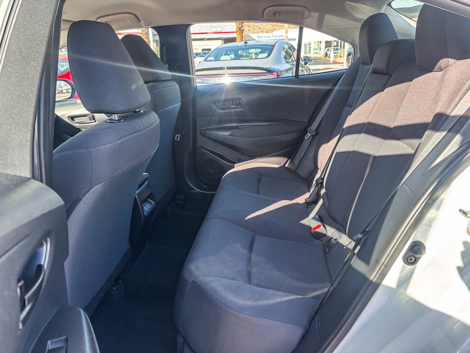 Certified 2025 Toyota Corolla LE FWD image 21