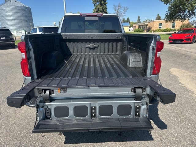 New 2026 Chevrolet Silverado 1500 LTZ w/ LTZ Premium Package image 8