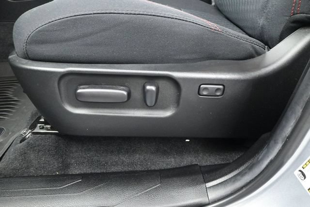 Used 2022 Toyota Tacoma SR5 AWD/4WD image 12