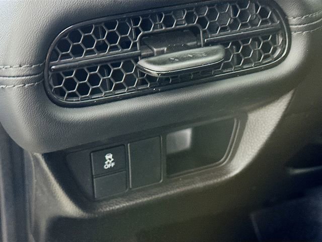 Certified 2023 Honda HR-V LX image 20