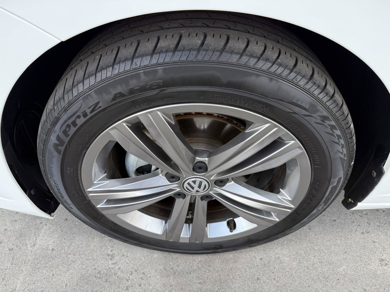 Used 2021 Volkswagen Jetta R-Line FWD image 49