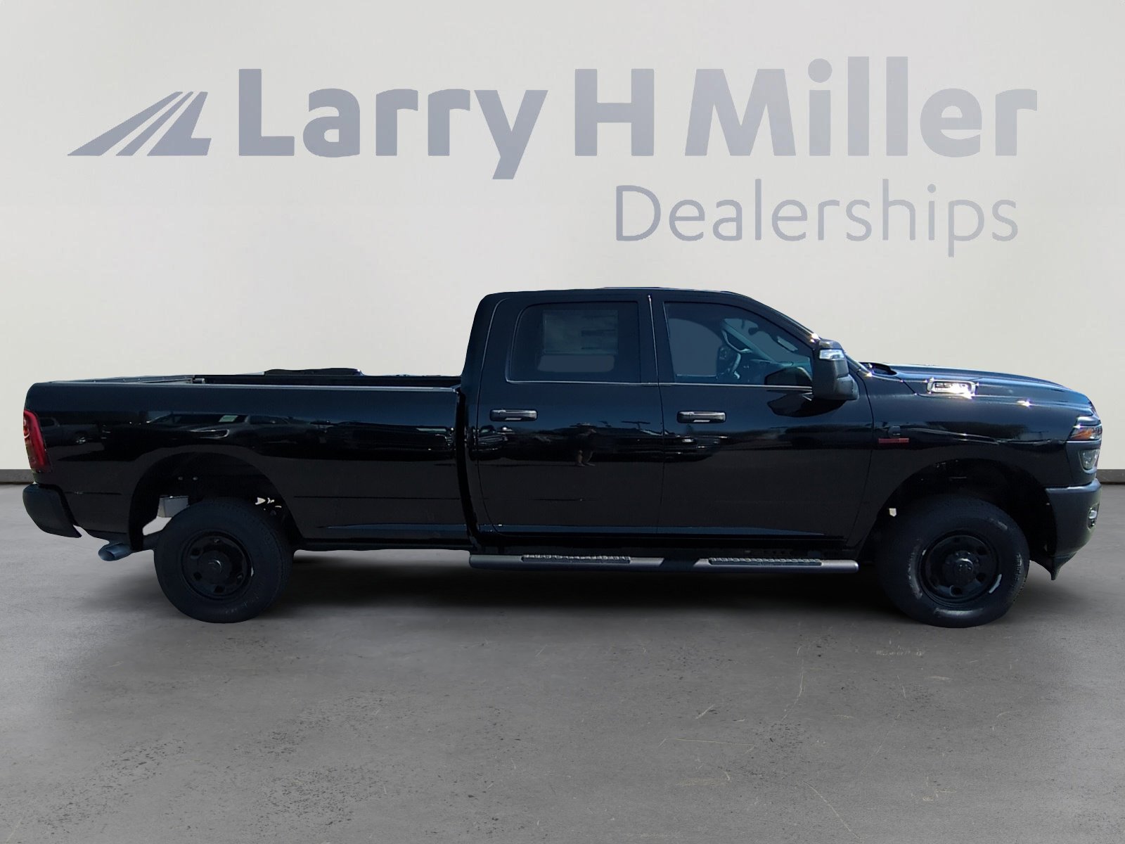 New 2025 RAM 2500 Tradesman w/ Safety Group image 6