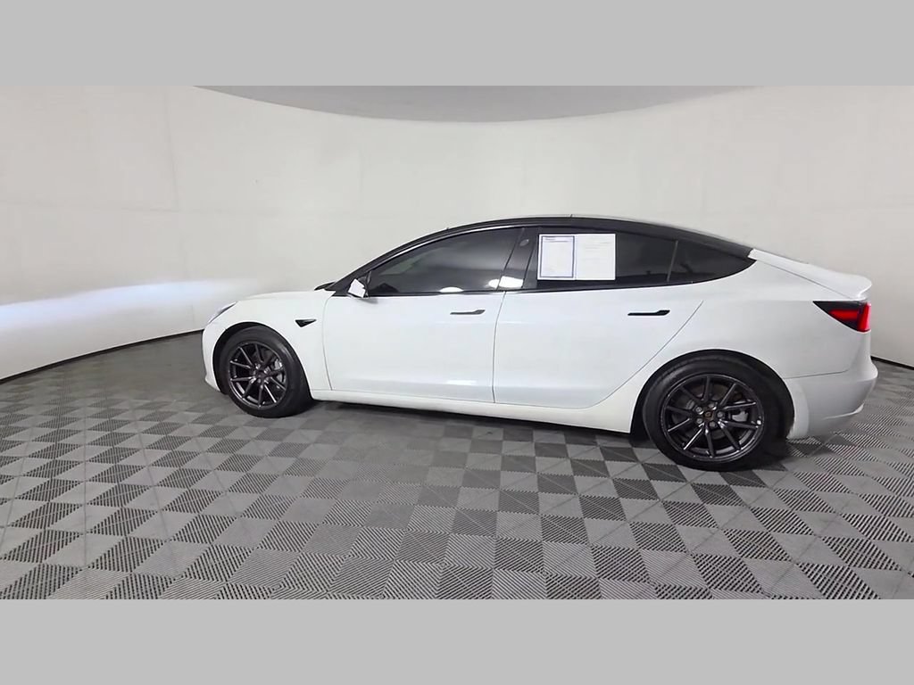Used 2020 Tesla Model 3 Standard Range Plus RWD image 48