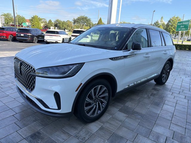 New 2026 Lincoln Aviator 2WD image 5
