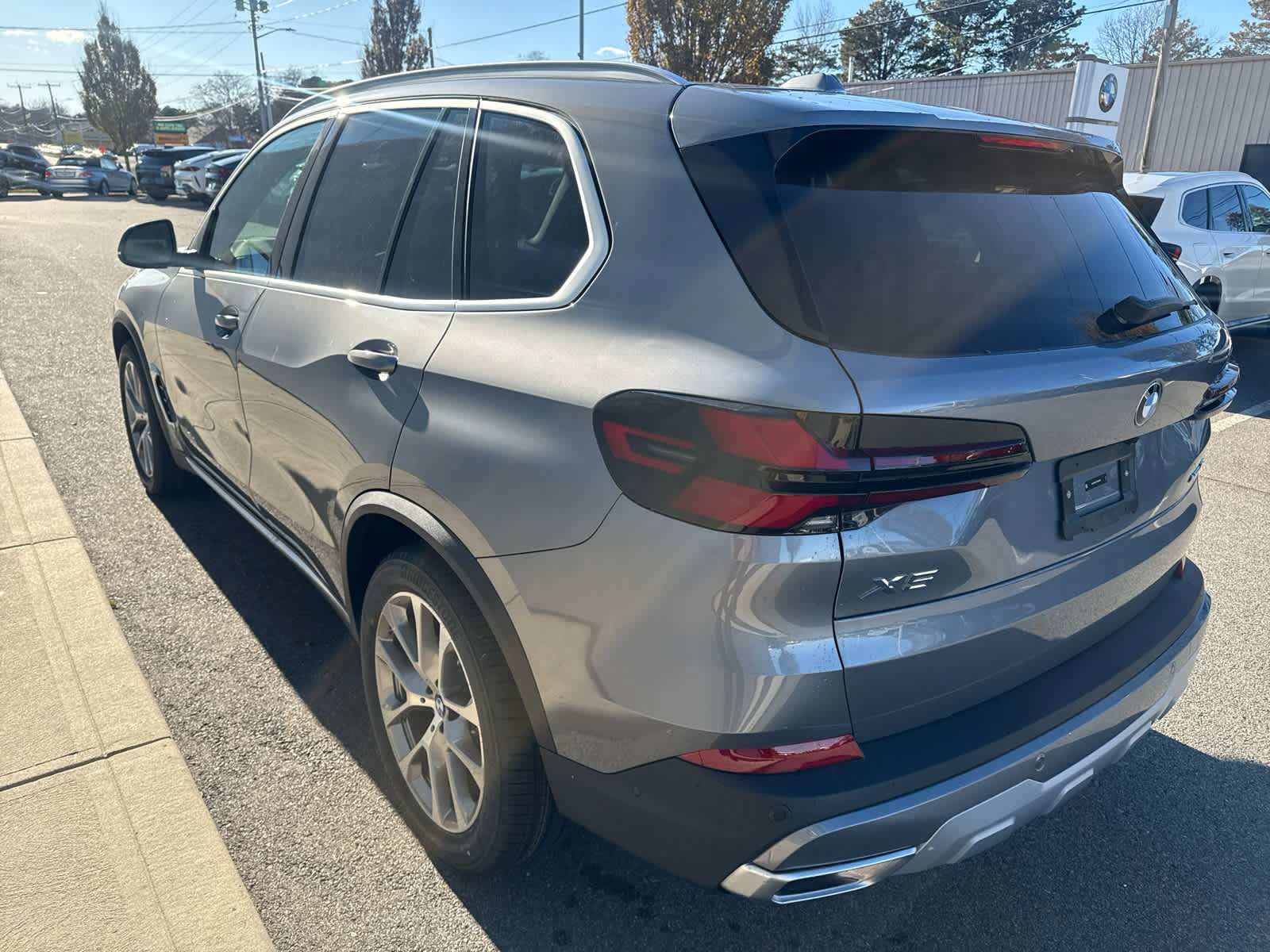 New 2026 BMW X5 xDrive40i image 7