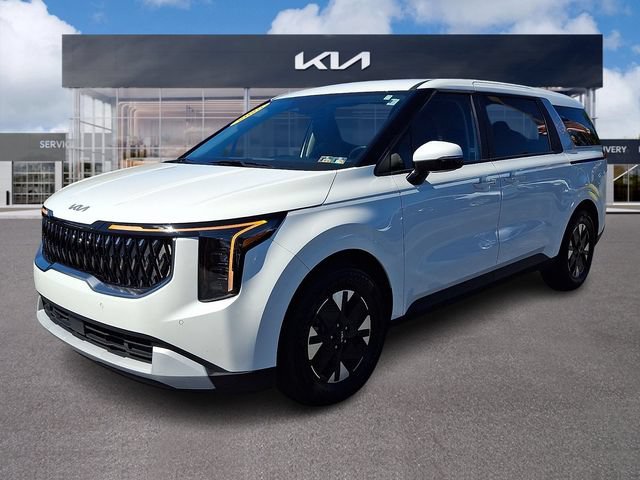 Certified 2026 Kia Carnival LXS FWD image 3