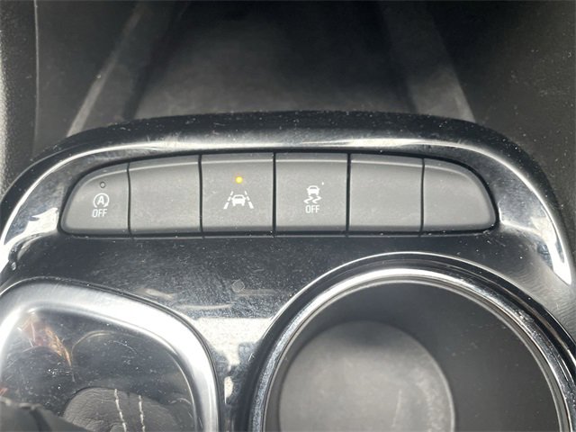 Used 2023 Buick Encore GX Select image 17