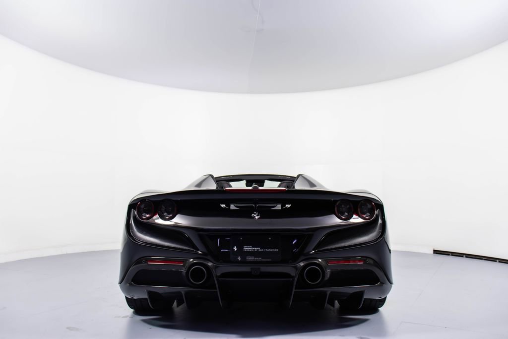 Certified 2022 Ferrari F8 Tributo image 22