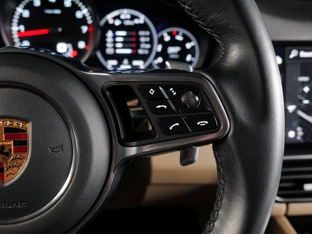 Certified 2023 Porsche Cayenne Platinum Edition image 22