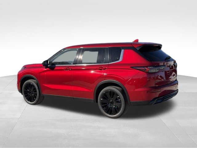 New 2026 Mitsubishi Outlander LE FWD image 5